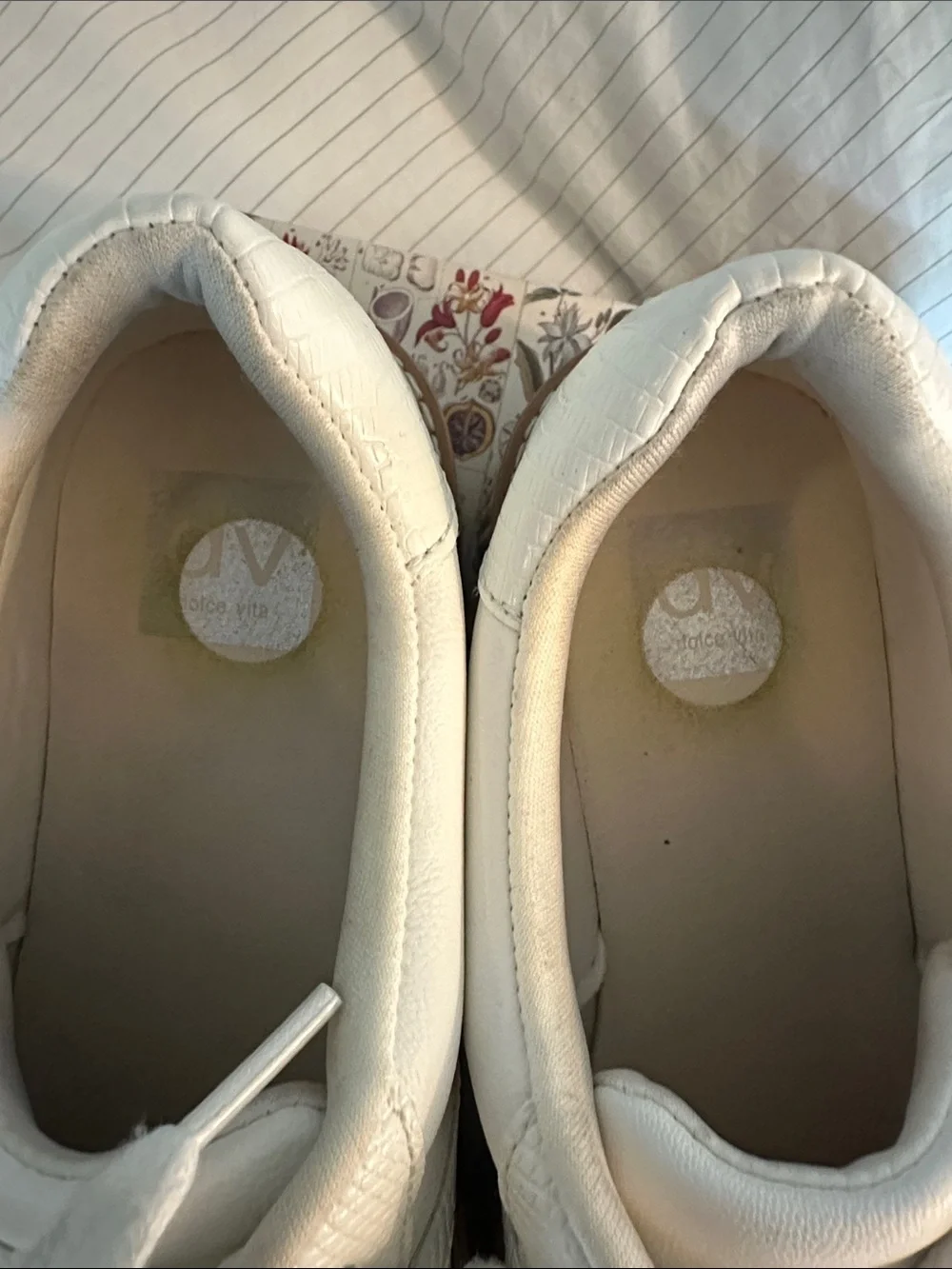 DV by Dolce Vita White/Cream Platform Lace-Up Sneakers